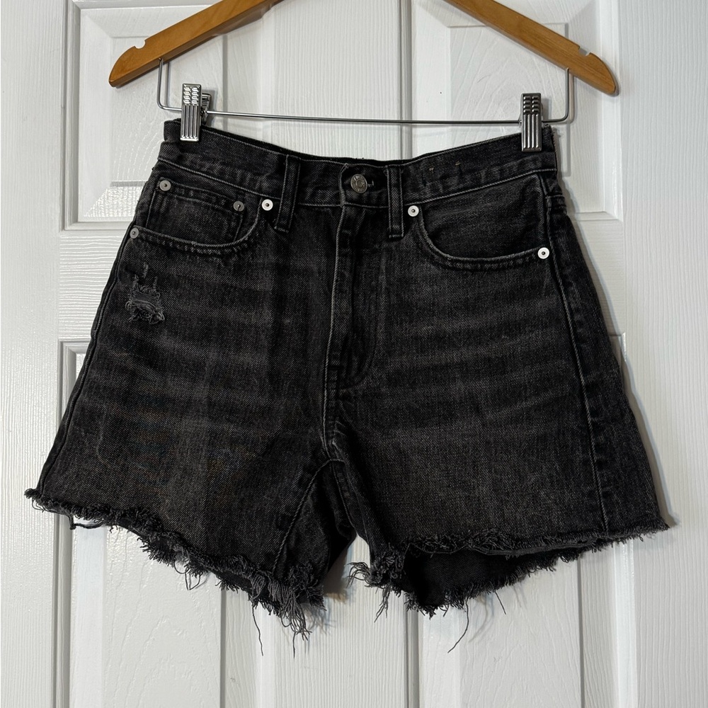 Madewell Relaxed Mid-Length Denim Shorts – Size 23 0548